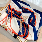 🧣 Foulard Carré Doux avec Boîte Cadeau Élégante – Accessoire Chic et Raffiné -AM ASSYREM