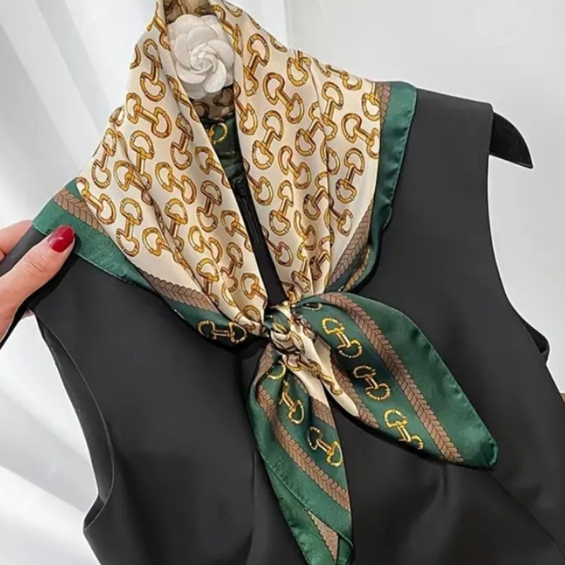 🧣 Foulard Carré Doux avec Boîte Cadeau Élégante – Accessoire Chic et Raffiné -AM ASSYREM