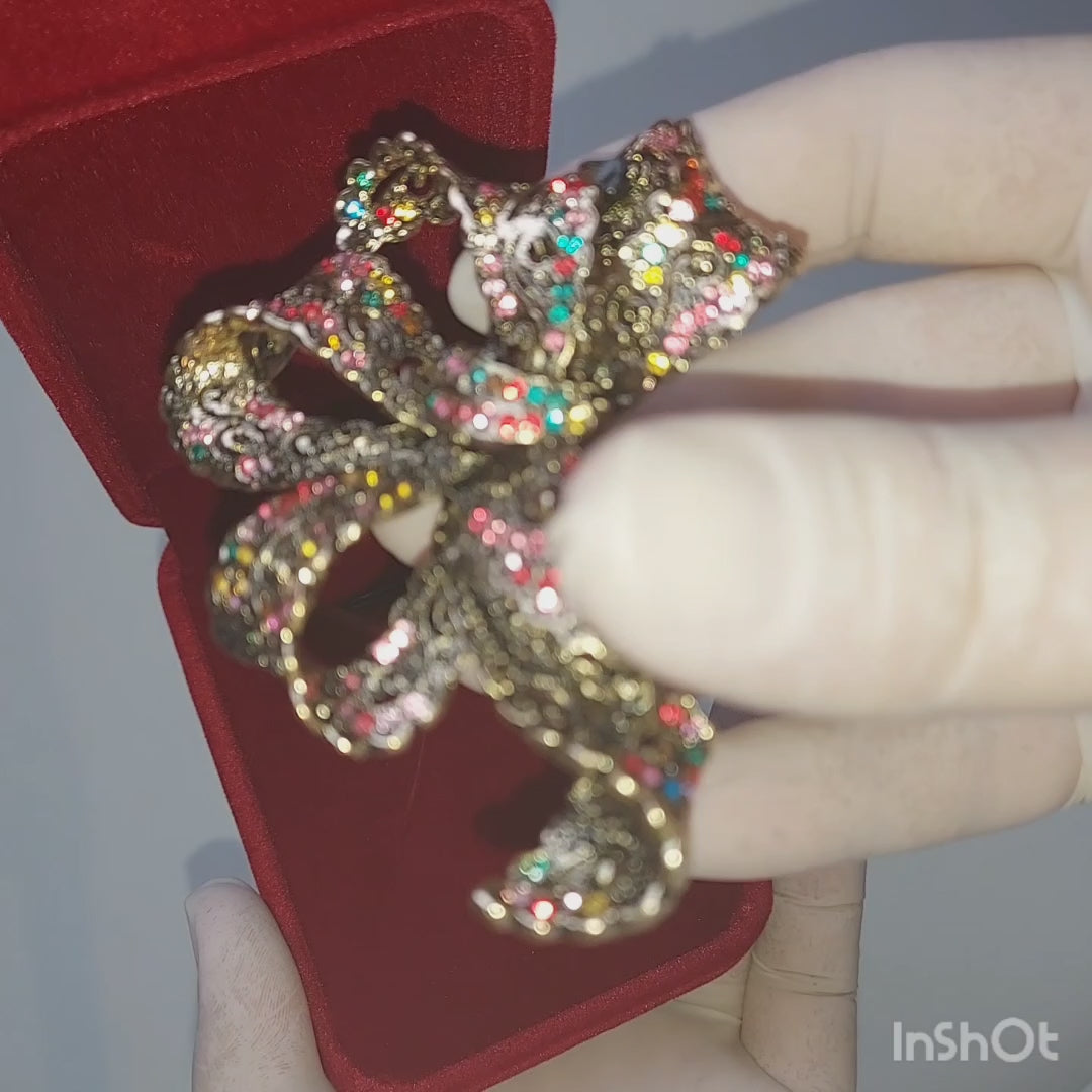 💎✨ Grande Broche Vintage 2 en 1 🌹 (Broche + Pendentif) – Dans un Coffret en Velours Rouge 🎁 | AM ASSYREM