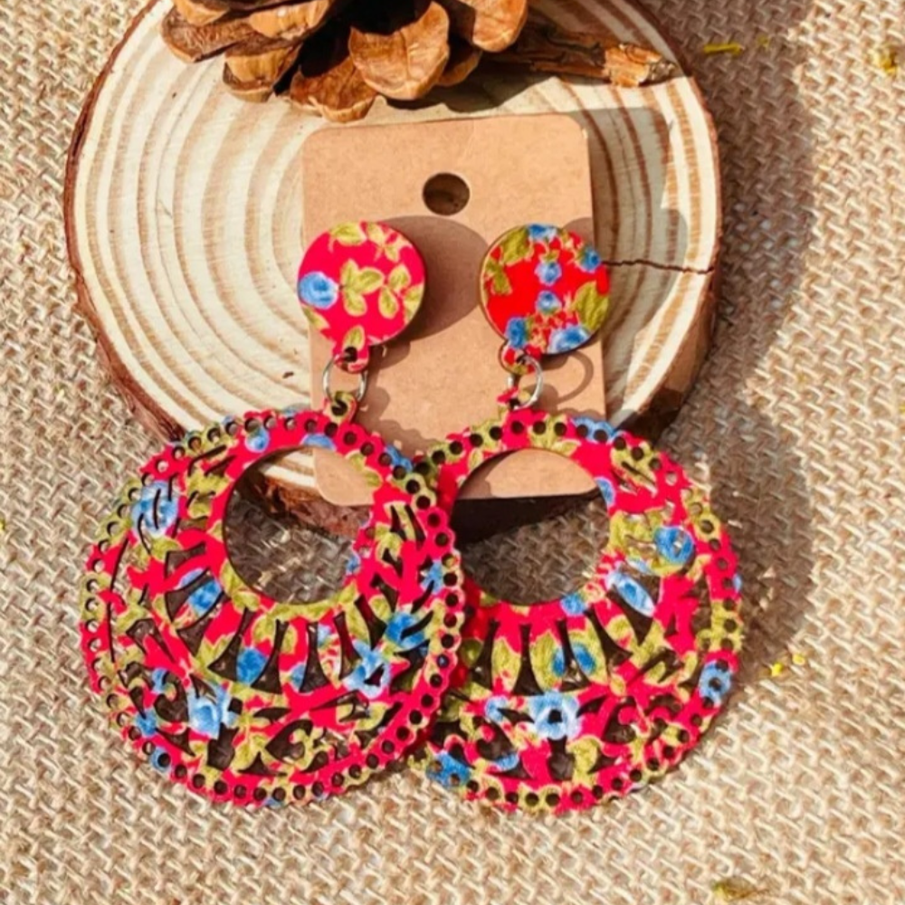 🌸 Boucles d’oreilles en bois motif fleurs avec écrin élégant - AM ASSYREM